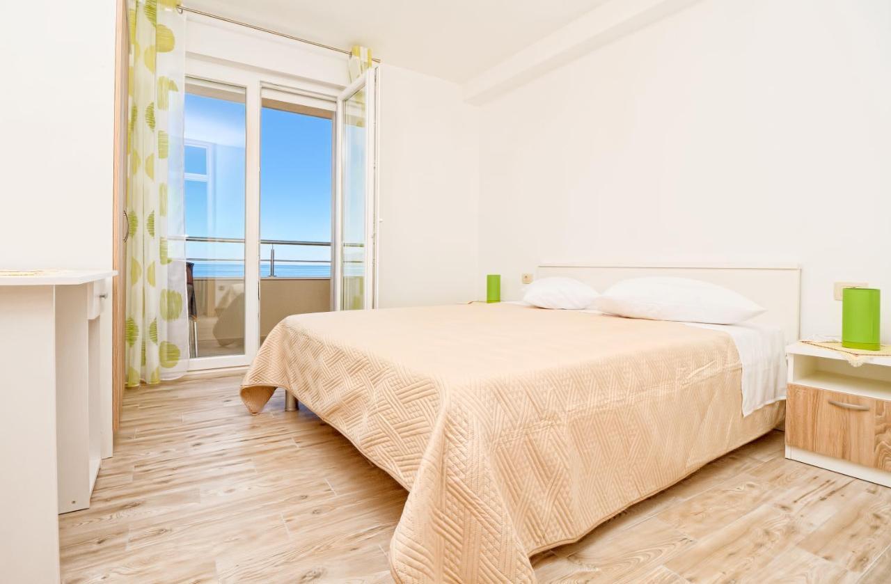 Apartman More&Maslina Drašnice Eksteriør billede
