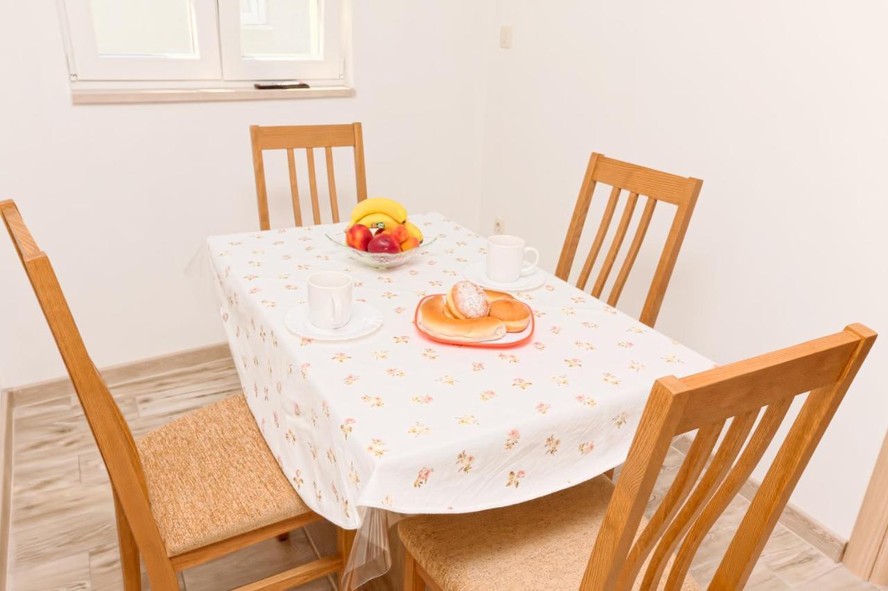 Apartman More&Maslina Drašnice Eksteriør billede